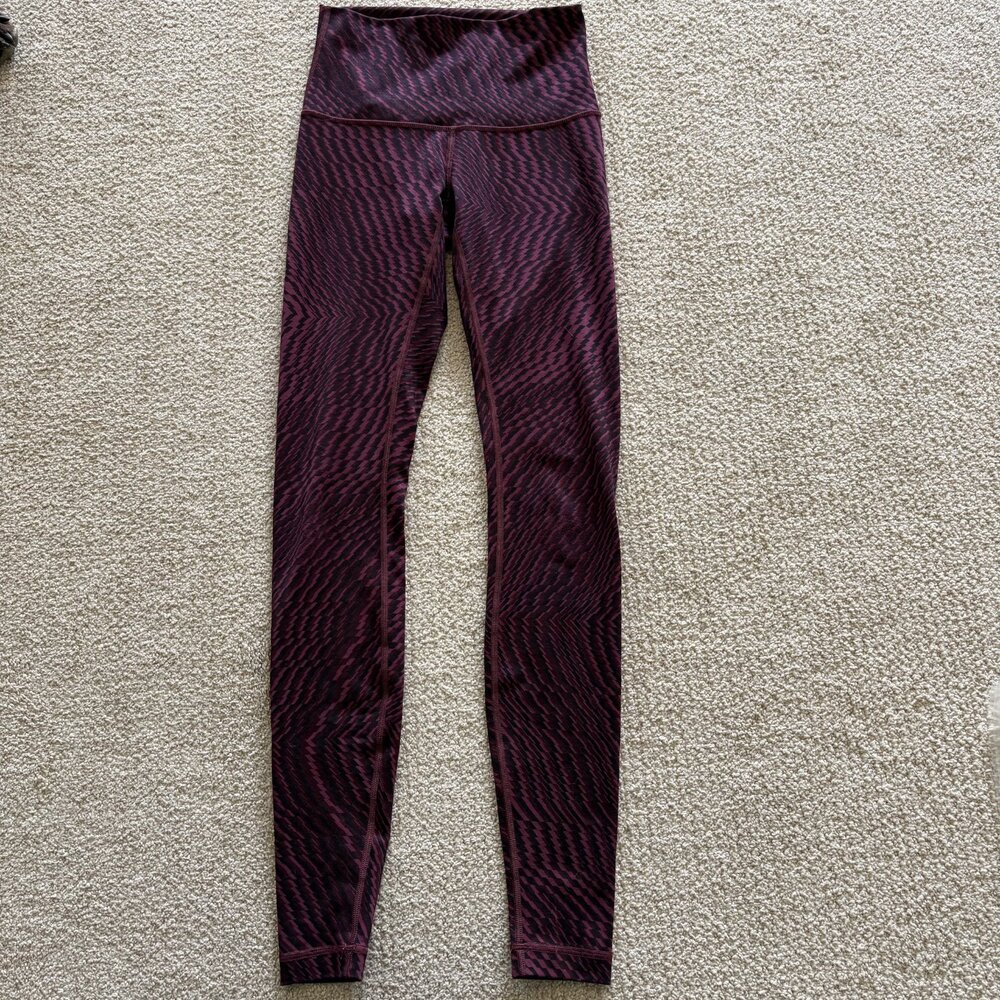 Lululemon Leggings Wunder Under Womens Purple Geometric Reflective Ankle Size 4